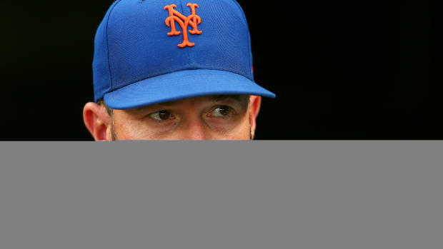 mickey-callaway-mets-phillies.jpg